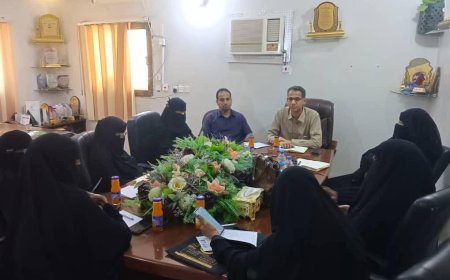 العمودي يطلع على أنشطة اتحاد نساء اليمن بساحل حضرموت ويؤكد دعم جهود تمكين المرأة