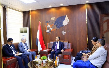 وزير الصناعة يناقش مع السفير الألماني تعزيز الشراكة الاقتصادية ودعم الصادرات اليمنية
