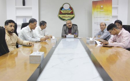 المدير باعباد يطّلع على برنامج "الوكيل الذكي التفاعلي لخدمات التعليم" ويؤكد دعم المكتب لمبادرات التحول الرقمي بتعليم ساحل حضرموت*