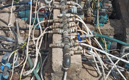 مؤسسة مياه عدن تحذر من التوصيلات العشوائية وتتوعد بإجراءات قانونية بحق المخالفين