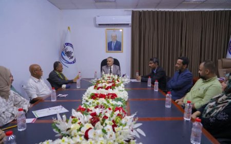وزير الشؤون الاجتماعية والعمل يناقش مع مؤتمر عدن الجامع دعم الجهود الحكومية