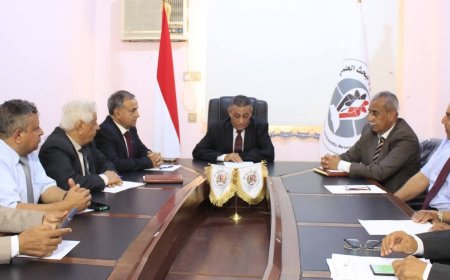 وزير التعليم العالي يقر الإطار المرجعي لإنشاء شبكة مكاتب العلاقات الدولية في ثمان جامعات يمنية ضمن مشروع (YHELD) لتعزيز التدويل والشراكة الأكاديمية