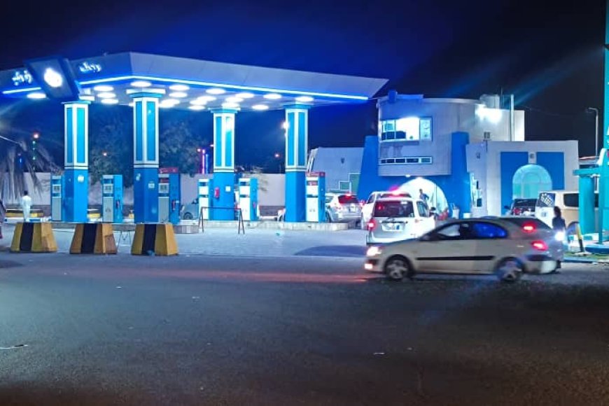 شركة النفط تمون عشرات المحطات بمادة البترول في عدن ولحج والضالع
