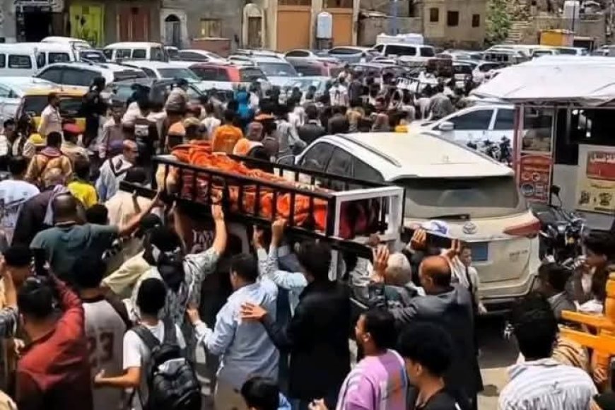 تعز..تشييع مهيب لطفل استشهد برصاص قناص تابع لمليشيا الحوثي