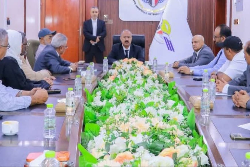 وزير النقل يؤكد على أهمية تطوير الأداء والارتقاء بخدمات الطيران المدني