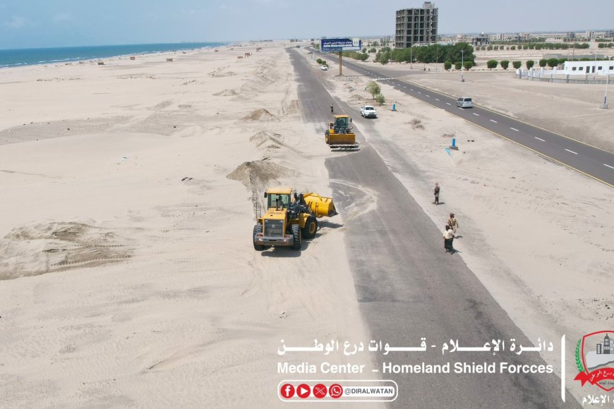 درع الوطن ترفع خطر الكثبان عن طريق عدن &ndash; أبين