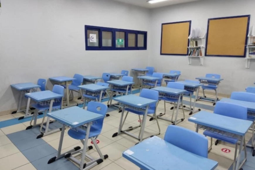 بالرغم من فصله عن مهنته.. الا أنه كسب 4 ملايين دولار .. تفاصيل