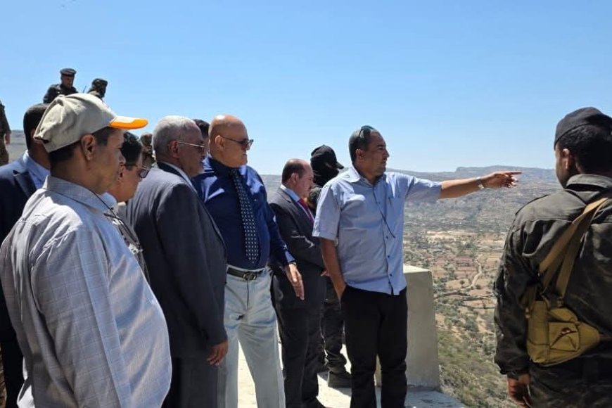 اللجنة الحكومية تطلع على أضرار السيول في محافظة تعز