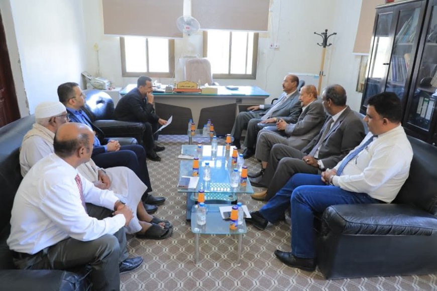 وكيل محافظة حضرموت يتفقد سير العمل بمحكمة استئناف سيئون