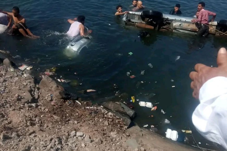 (خط الجسر) يفجع عدن بأب وابن.. &nbsp;نزيف الأرواح في طريق الموت مرارا وتكرارا!