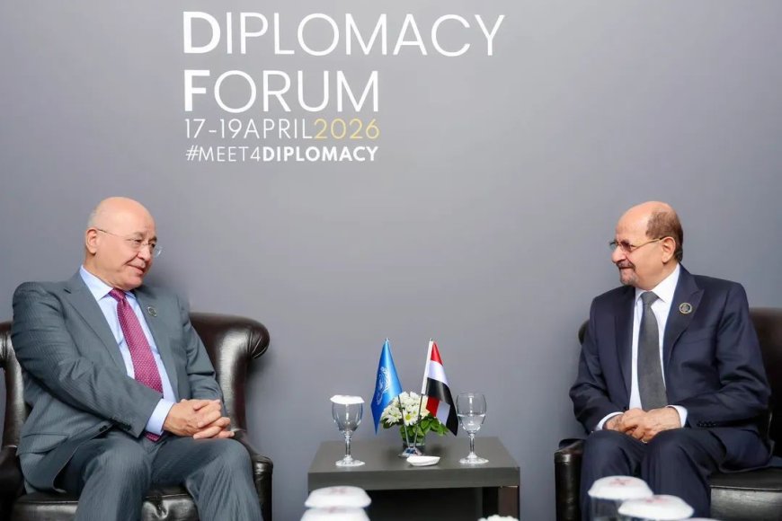 رئيس الوزراء وزير الخارجية يلتقي المفوض السامي للأمم المتحدة لشؤون اللاجئين