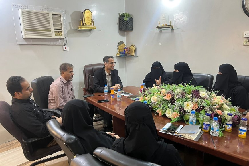 العمودي يطلع على أنشطة وأهداف مشروع تعزيز مشاركة النساء في عملية السلام في المسار الثاني 