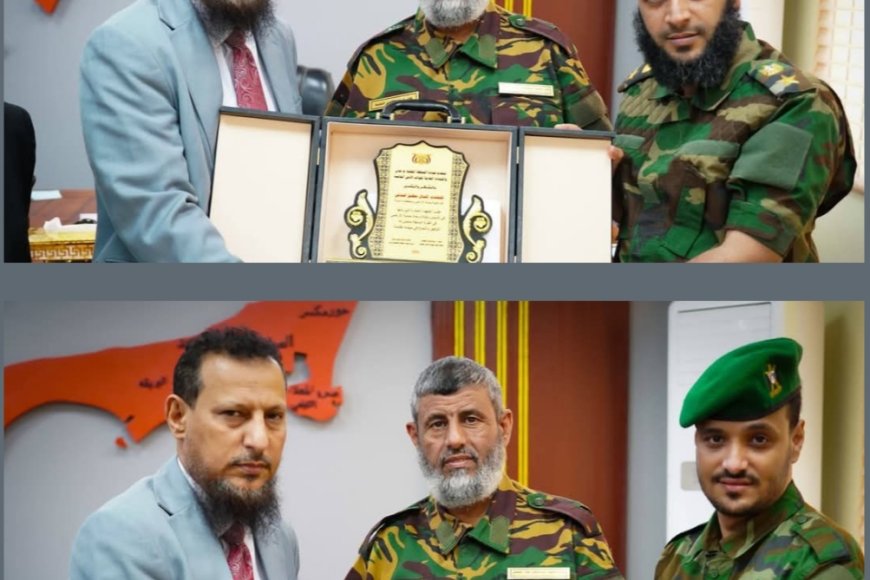 المحافظ شيخ يكرّم القيادة السابقة لوحدة حماية الأراضي ويشيد بدورها في مكافحة البناء العشوائي