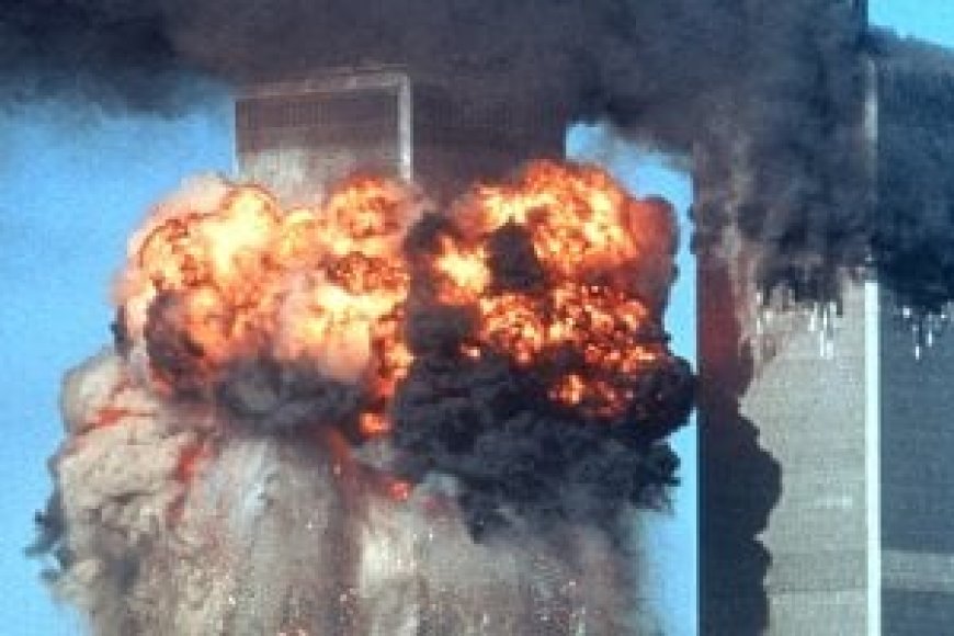 بالفيديو القيادي الحوثي الشامي يفجر قنبلة: (سيدي حسين) كشف لغز 11 سبتمبر قبل المخابرات الأمريكية!