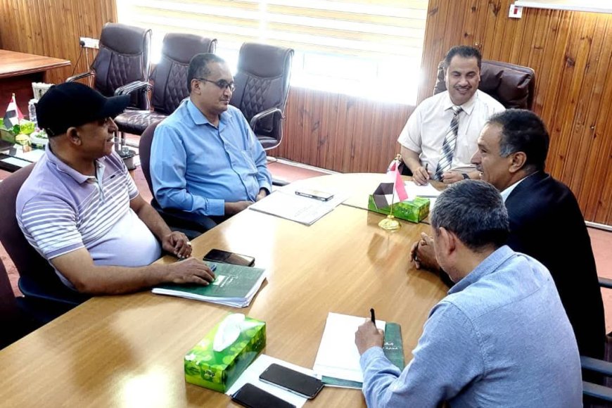 لقاء بسيئون لمناقشة أوضاع فرع الهيئة العامة لحماية البيئة في وادي حضرموت والصحراء .