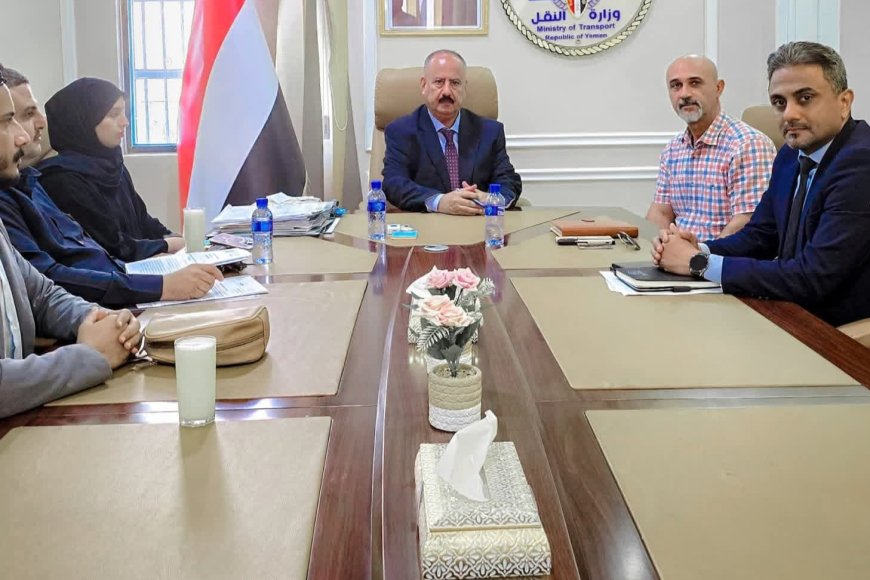 وزير النقل يبحث مع شركة "فالار" الأمريكية آليات تطوير أمن الطيران وتأهيل الكوادر الوطنية