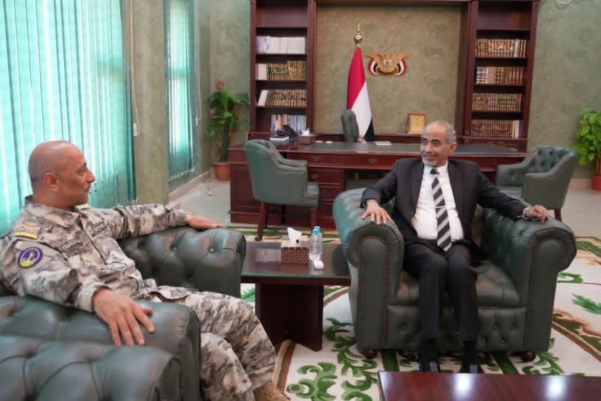 عضو مجلس القيادة محمود الصبيحي يؤكد أهمية تعزيز قدرات مصلحة خفر السواحل