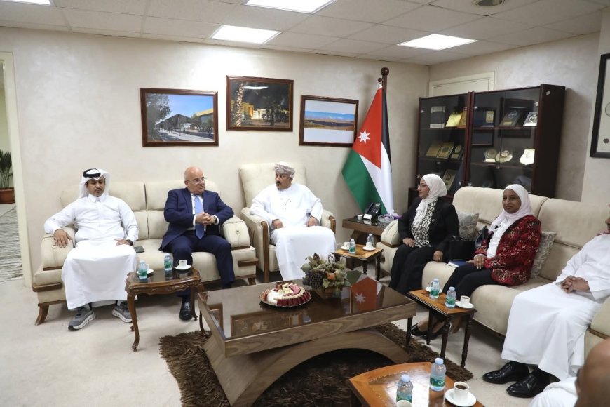 المستشار الثقافي يشارك في افتتاح المعرض التراثي للطلبة الدوليين في الجامعة الهاشمية