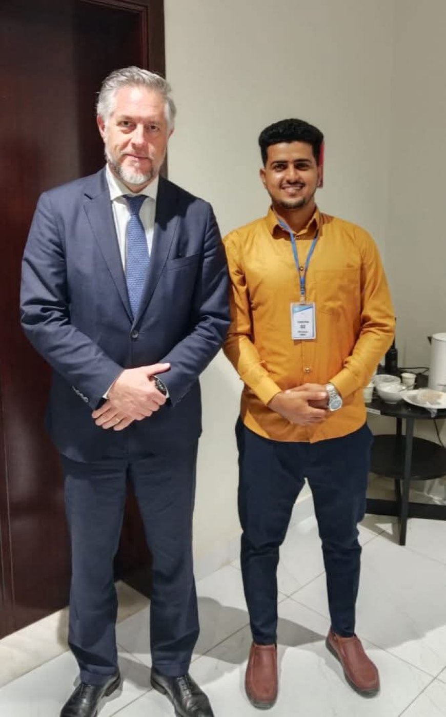 الصحفي ناصرعلي مع زملائه في عدن يطرحون تحديات الأوضاع المعيشية أمام سفير الاتحاد الأوروبي