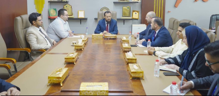 محافظ العاصمة عدن يبحث مع وفد المنظمة الدولية للهجرة تعزيز التنسيق والتعاون المشترك وتسريع برامج العودة الطوعية للمهاجرين غير الشرعيين 