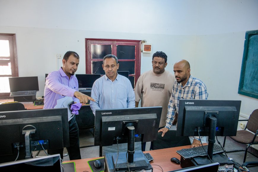 تحت رعاية رئيس جامعة عدن.. عمادة كلية الحاسوب وتكنولوجيا المعلومات تتفقد اللمسات الأخيرة لافتتاح معامل الحاسوب الحديثة