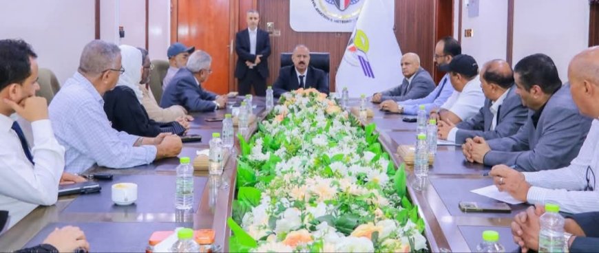 وزير النقل يؤكد على أهمية تطوير الأداء والارتقاء بخدمات الطيران المدني