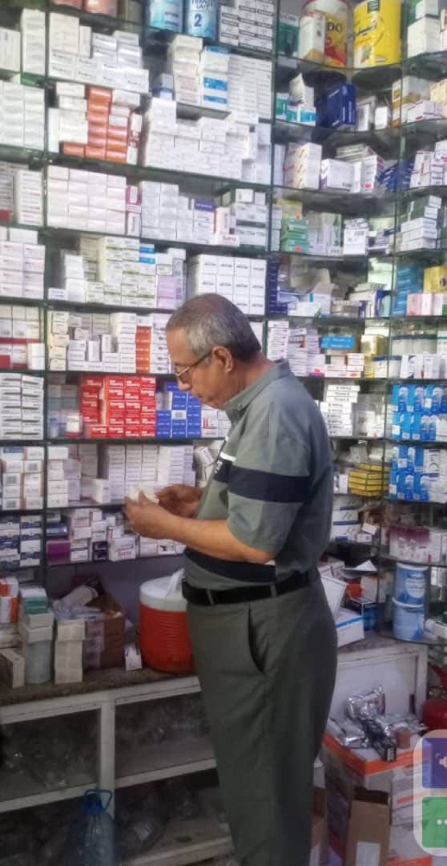 حملة ميدانية لمكتب الصحة بالشيخ عثمان لضبط أسعار الأدوية