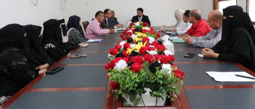 وزير التعليم الفني يناقش مع الجهاز التنفيذي لكليات المجتمع المشاريع التطويرية لتحسين جودة التعليم