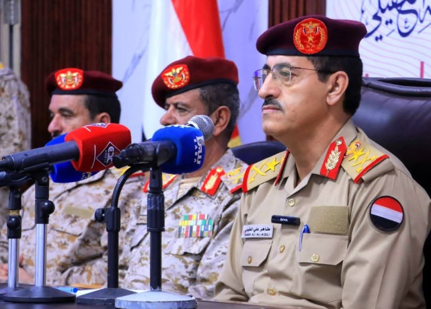 وزير الدفاع يشيد بالجاهزية القتالية للمنطقة العسكرية السابعة ويؤكد دورها المحوري في معركة استعادة الدولة