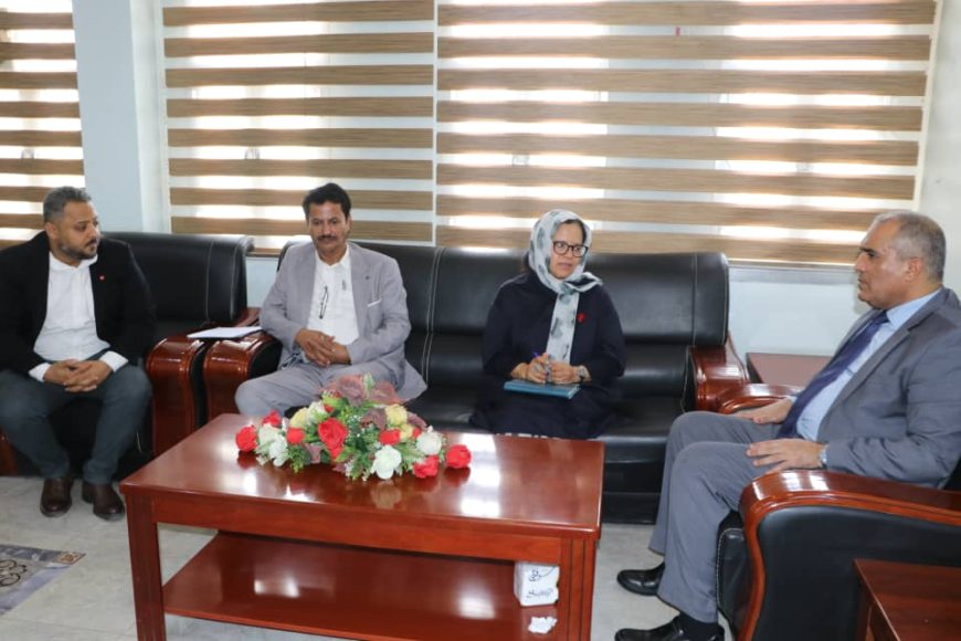 وزير التربية والتعليم (العبادي) يبحث مع رعاية الأطفال سبل تعزيز التعاون ودعم طباعة الكتاب المدرسي