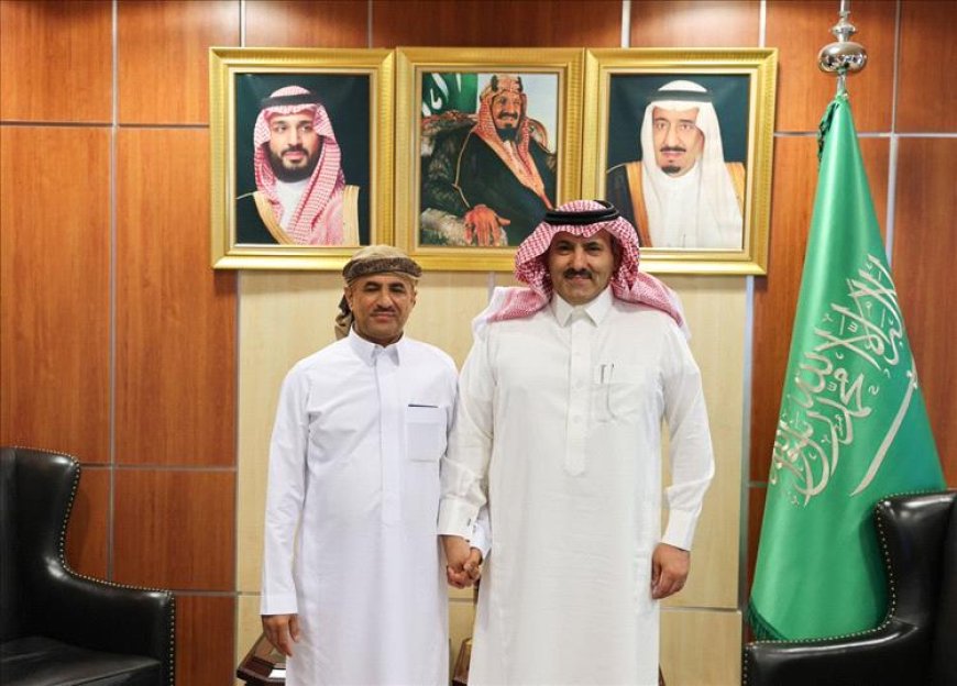 لقاء (الثوابت)!.. السفير السعودي آل جابر يكشف تفاصيل ما دار بينه والقيادي صلاح الشنفرة