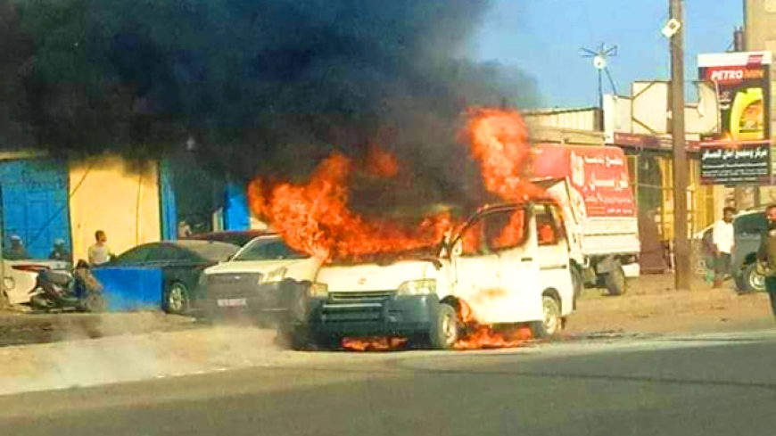 حماية المواطنين من (قنابل موقوتة)!!.. محافظ عدن (شيخ) يوجه بإغلاق ورش تحويل السيارات للعمل بالغاز