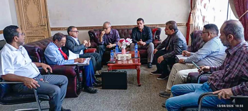 جامعة عدن تعزز جاهزية خدماتها الطلابية وتسرع وتيرة إنجاز الشهادات