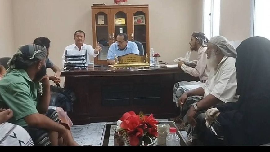 أمين محلي لحج يبحث مع مندوب الغاز المحافظة ووكلاء الحوطة وتبن آلية توزيع الغاز المنزلي بـالمحافظة ... 