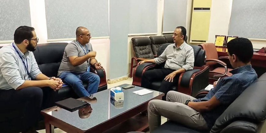مدير عام صحة عدن يبحث مع منظمة الدولية للهجرة (IOM) أوجة التعاون المشترك