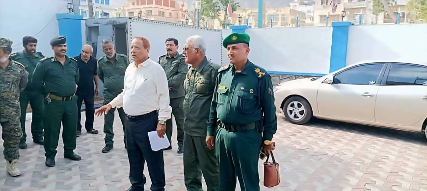 قيادة التوجيه بشرطة عدن تنفذ نزولاً ميدانياً لتعزيز الانضباط والتوعية الأمنية.