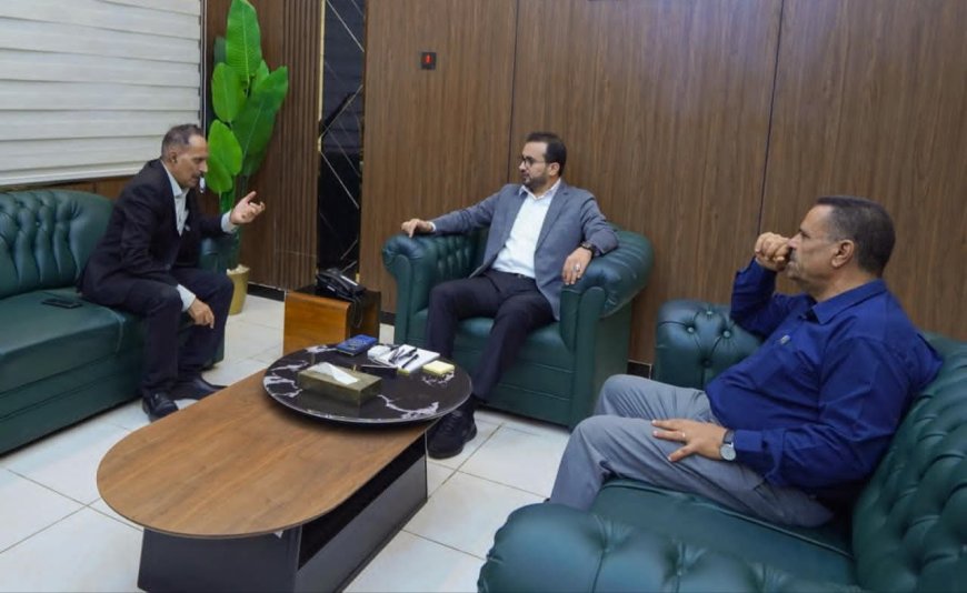 وزير الخدمة المدنية يوجّه باستكمال إجراءات صرف معاشات (6925) من العائدين المشمولين بالقرار رقم (7)