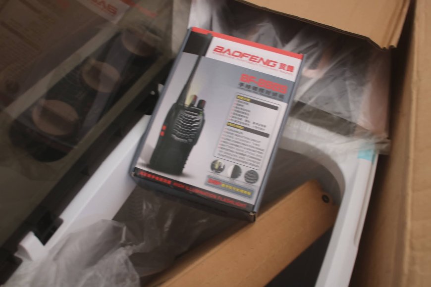 إحباط محاولة تهريب معدات اتصالات  عبر ميناء المكلا بحضرموت