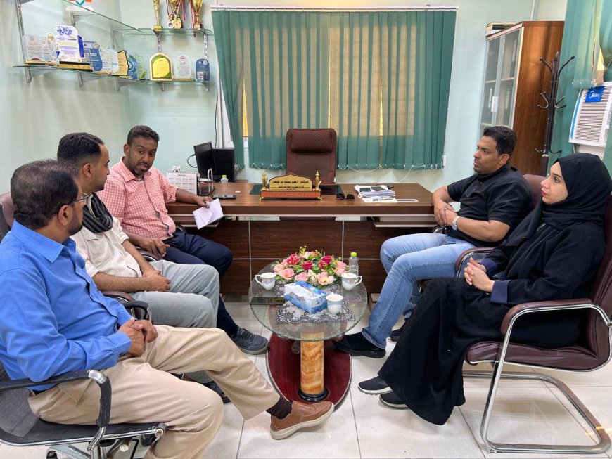 الصحة والصناعة يناقشان  سبل التعاون المشترك بساحل حضرموت*