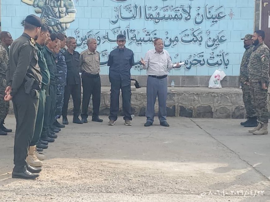 شرطة عدن تواصل برنامج التوعية الأسبوعي لتعزيز الوعي الأمني ورفع الروح المعنوية للمنتسبين.