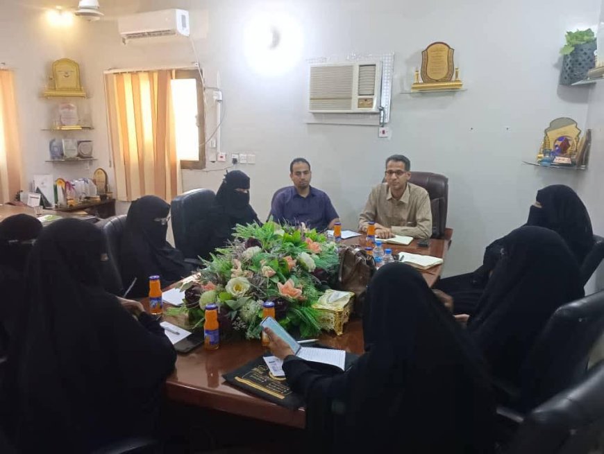 العمودي يطلع على أنشطة اتحاد نساء اليمن بساحل حضرموت ويؤكد دعم جهود تمكين المرأة