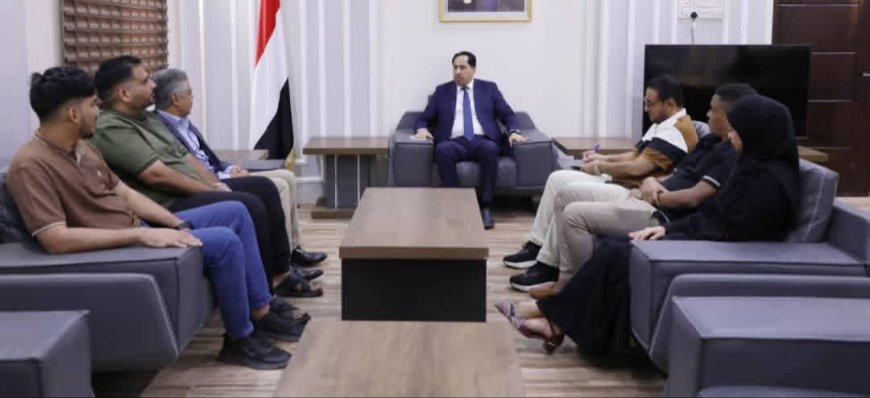 الوزير البكري يؤكد دعمه ومساندته لفرع اتحاد الإعلام الرياضي بعدن