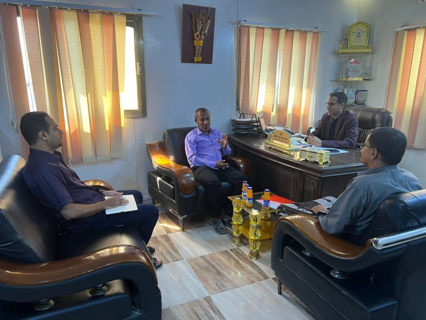 مدير عام الشؤون الاجتماعية والعمل يطلع على أنشطة مؤسسة الأمل للتنمية