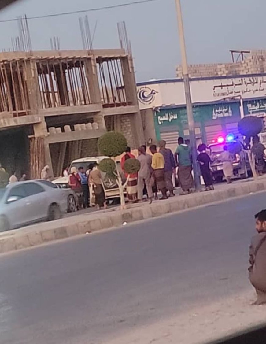 #عاجل.. مقتل شخص بإطلاق نار داخل سيارته في الغيضة