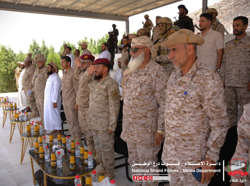 برعاية القائد العام اللواء المحضار.. عرض عسكري لقوات درع الوطن في عدن احتفاءً بتخرج وحدات استجدادية