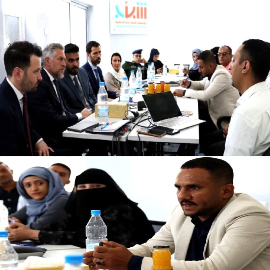 السفير الأوروبي يطّلع على دور المجلس الثقافي بـ«تعز» في تعزيز السلام عبر الفنون والتراث