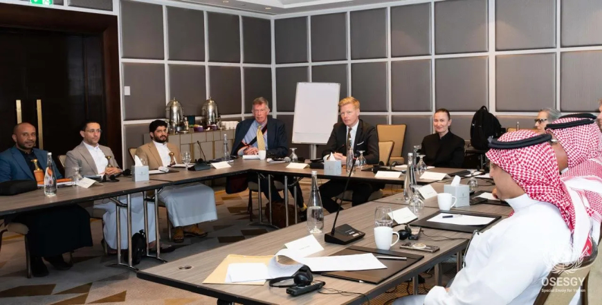 مصادر إعلامية إسرائيلية تكشف: ترتيبات مالية بين السعودية وجماعة الحوثي أدت إلى عدم انخراطهم في الحرب