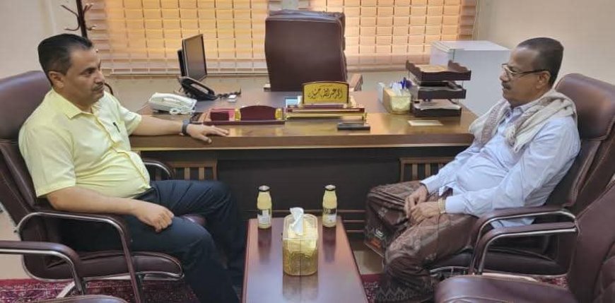 الوكيل السعيدي يطّلع على أوضاع مكتب الشؤون الاجتماعية والعمل بوادي حضرموت