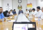 مدير مكتب وزارة التربية والتعليم بساحل حضرموت يطّلع على تطبيق "مسار" التعليمي المرتبط بالذكاء الاصطناعي ويشيد بإمكانياته