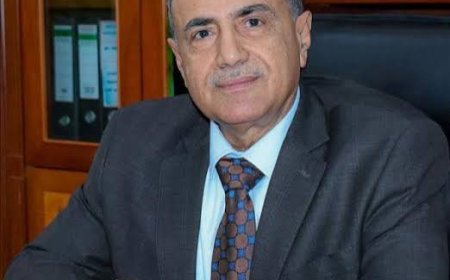 في يوم العمال العالمي.. رئيس جامعة عدن يوجه رسالة تقدير لمنتسبي الجامعة 